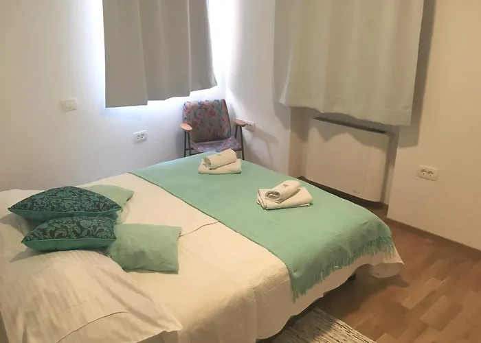 Green Oasis Family Apartments